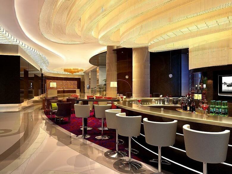 Renaissance Shanghai Putuo Hotel