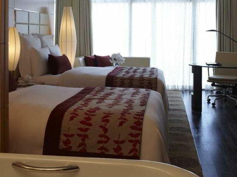 Renaissance Shanghai Putuo Hotel