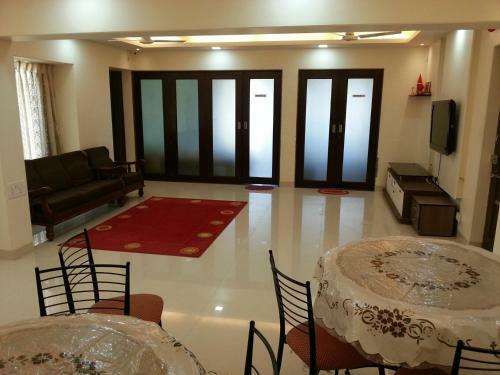 Bed & Breakfast Tuliipstays - Powai Sai Sapphire