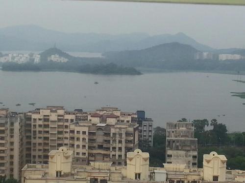 Bed & Breakfast Tuliipstays - Powai Sai Sapphire