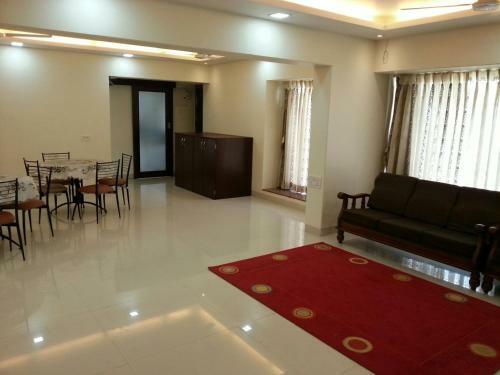 Bed & Breakfast Tuliipstays - Powai Sai Sapphire