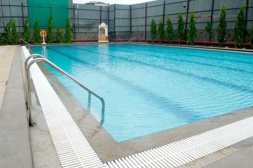 Hotel Club Emerald