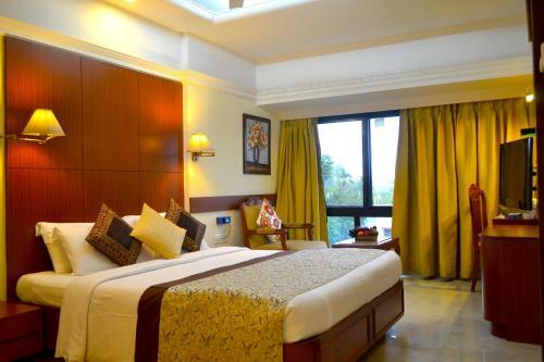 Hotel Club Emerald