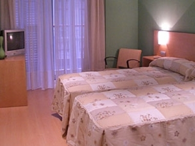 Hotel Bilbao Jardines