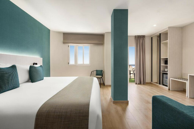 Hotel Ramada Resort By Wyndham Puerto de Mazarron