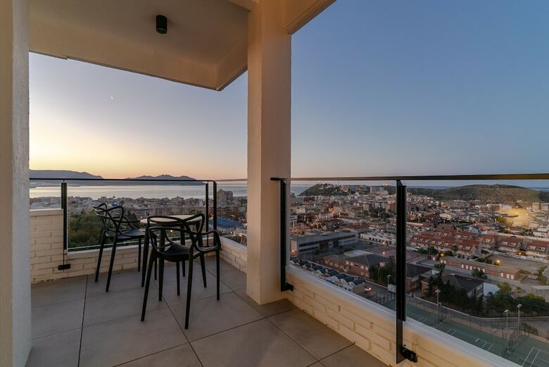 Hotel Ramada Resort By Wyndham Puerto de Mazarron