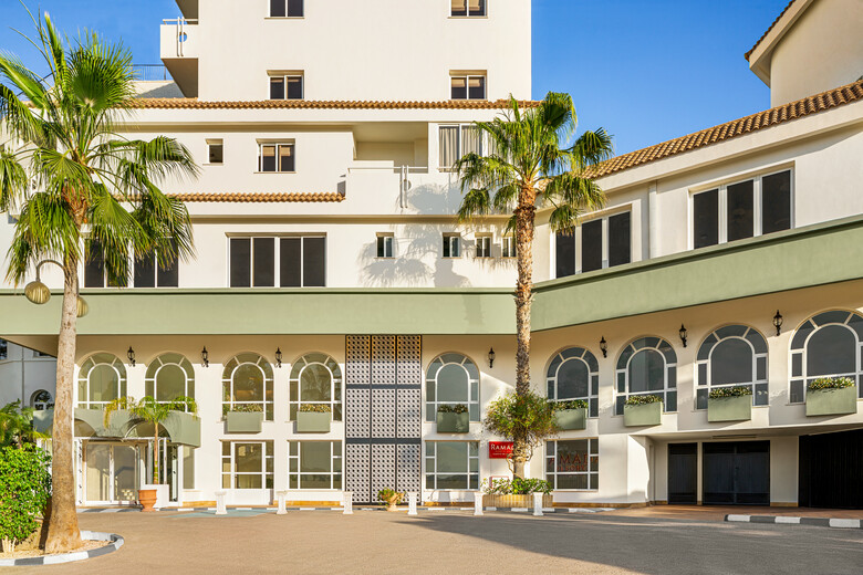 Hotel Ramada Resort By Wyndham Puerto de Mazarron