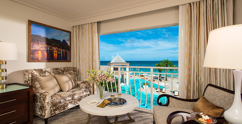 Hotel Sandals Regency La Toc