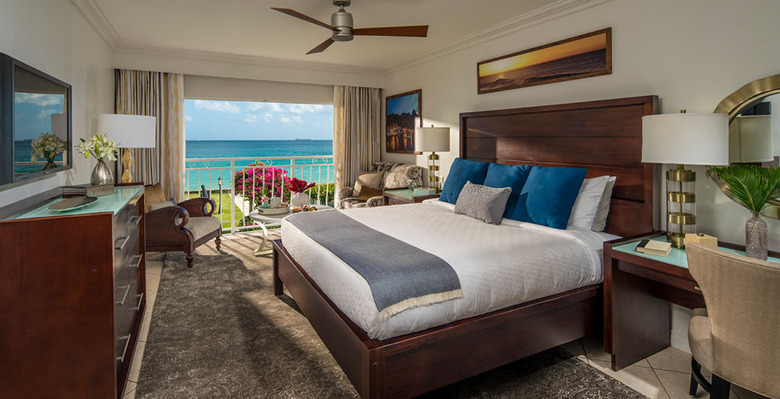 Hotel Sandals Regency La Toc