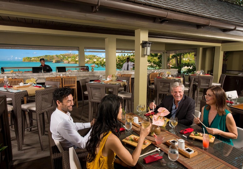 Hotel Sandals Regency La Toc