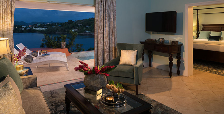 Hotel Sandals Regency La Toc