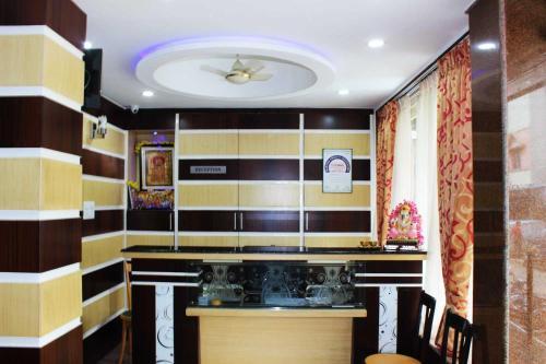 Hotel Royal Residency