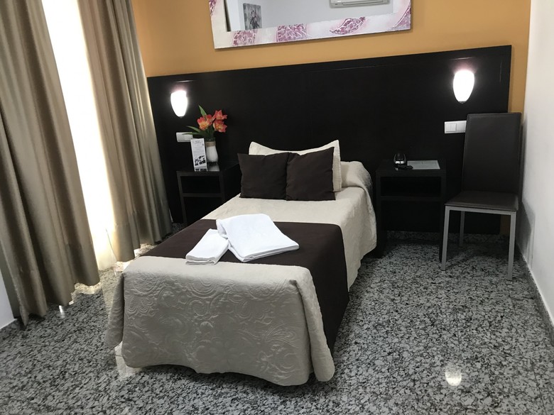 Hotel De Los Faroles