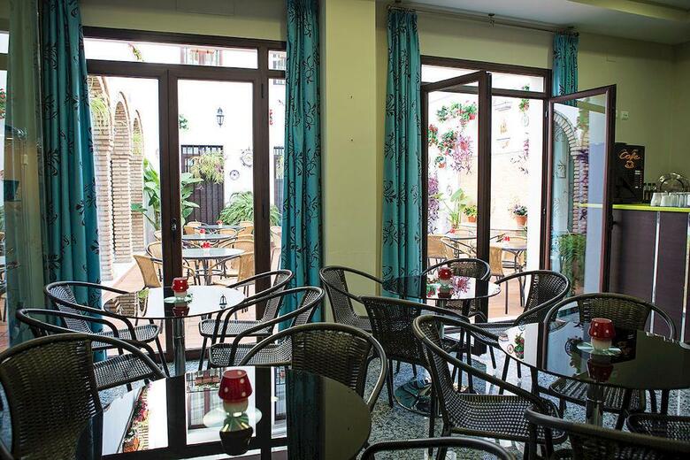 Hotel De Los Faroles