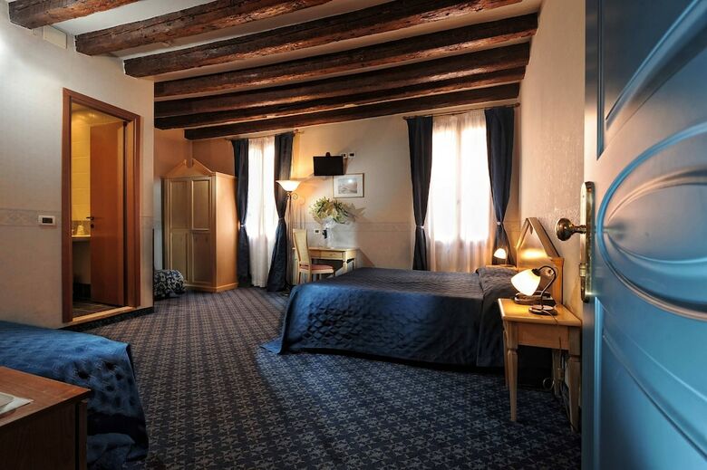Hotel Tintoretto