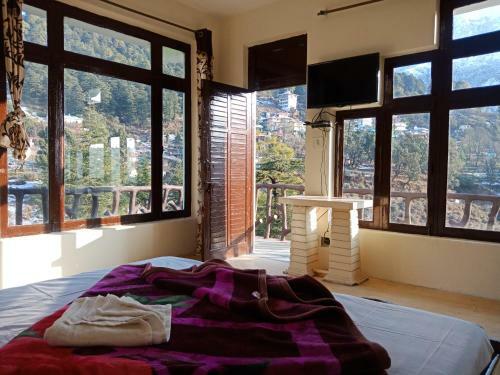 Hotel Pine Spring