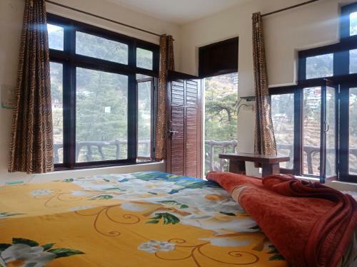 Hotel Pine Spring