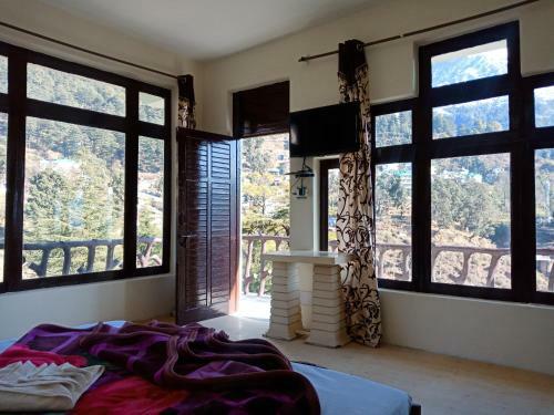 Hotel Pine Spring