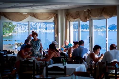 Hotel Chryssi Akti