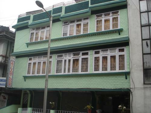 Hotel Twilight Lodge