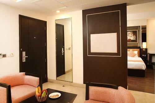 Hotel Ahuja Residency Vista Woods