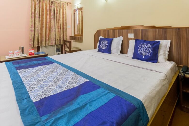 Hotel Priya Palace