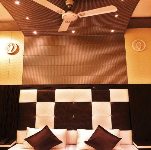 Hotel Pardesi's