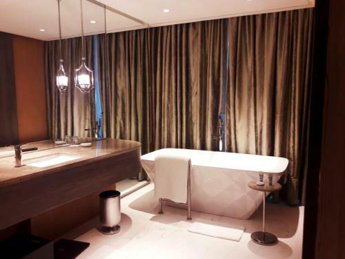 Itc Kohenur, A Luxury Collection By Marriott Hotel, Hyderabad