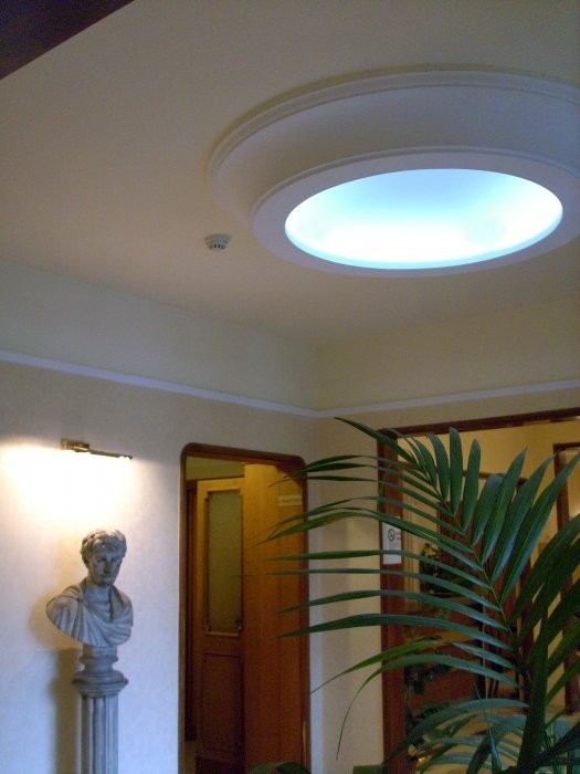Hotel Consul