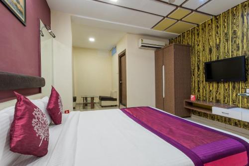 Hotel Oyo 6320 Shri Balaji Avenue