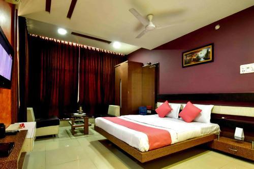 Hotel Oyo 6320 Shri Balaji Avenue