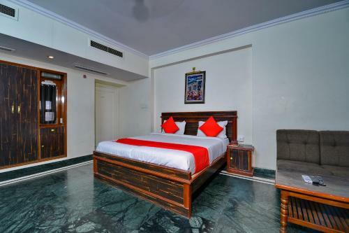 Hotel Oyo Flagship 1298 Kohinoor Sindhi Camp