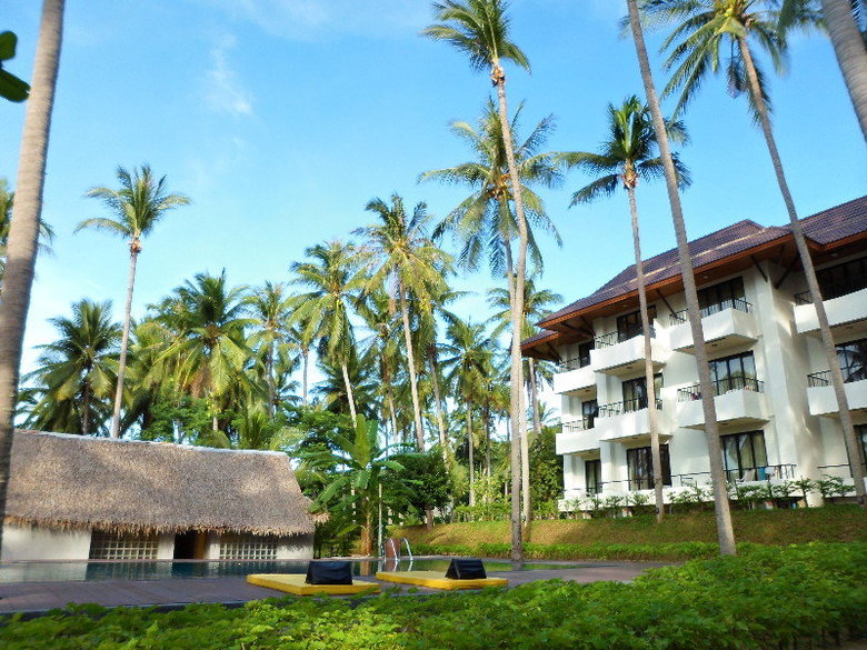Hotel Coconut Beach Resort