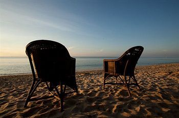 Hotel Coconut Beach Resort