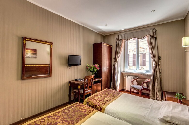 Hotel Rome Love
