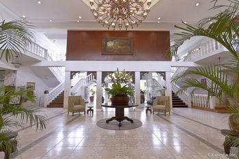 Hotel Montebello Villa