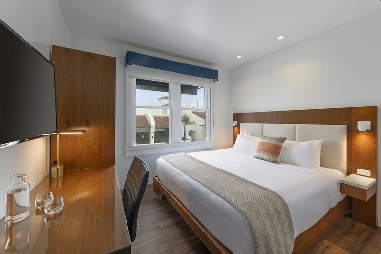 Hotel Indigo Santa Barbara