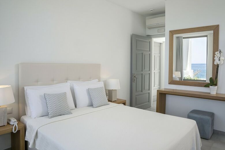 Hotel Maritimo Beach
