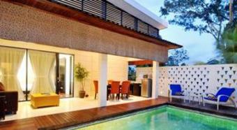 Hotel Marbella Pool Suite Seminyak