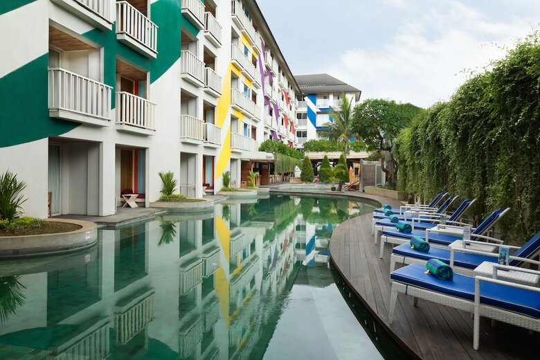 Bliss Wayan Hotel