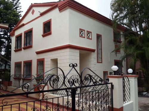 Villa Lonavala Bungalow