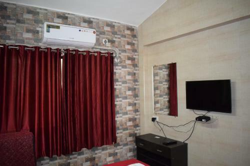 Manas Hotel