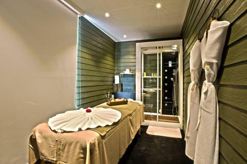 Hotel Data Resort By Della Adventures