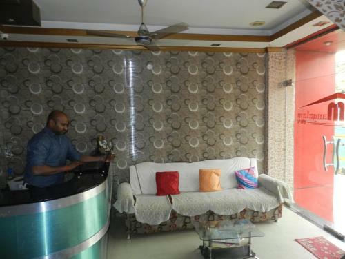 Hotel Mangalam Inn