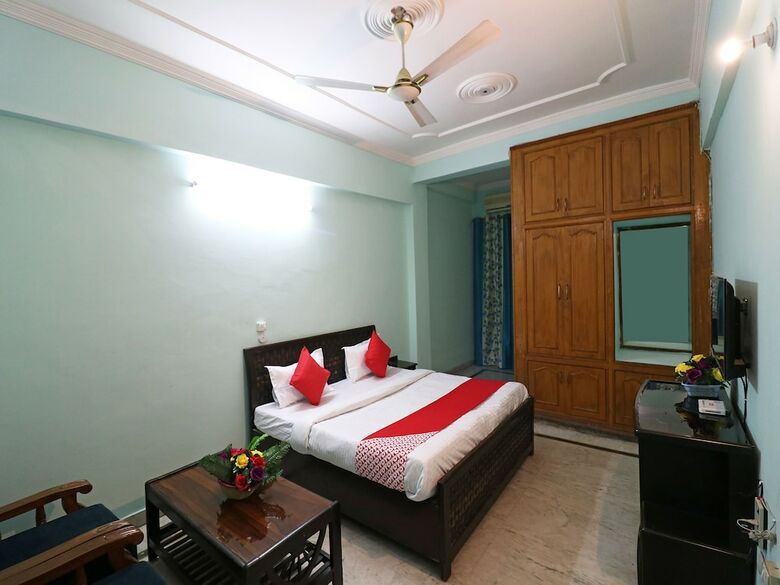 Hotel Oyo 26657 Vrindaban Guest House