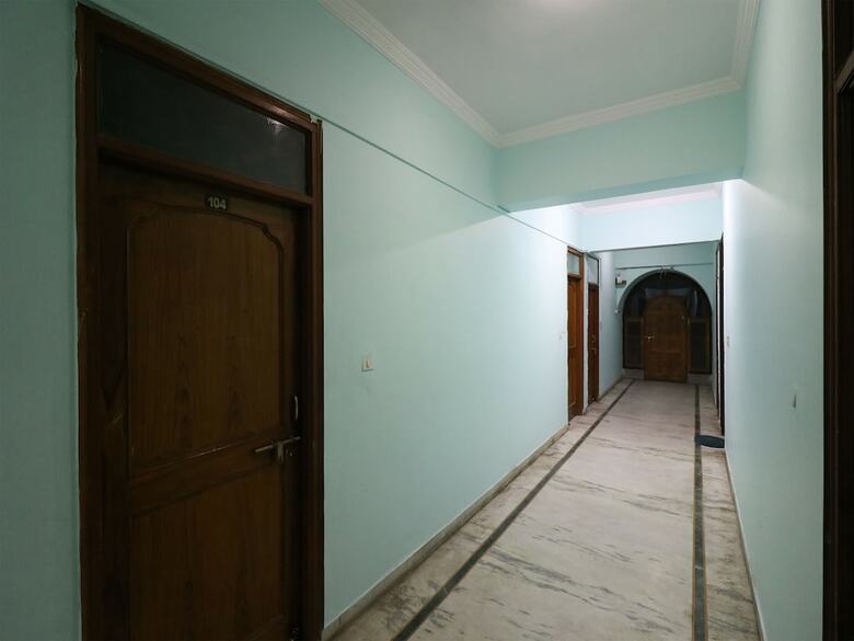 Hotel Oyo 26657 Vrindaban Guest House