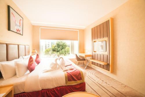 Hotel D'corbiz