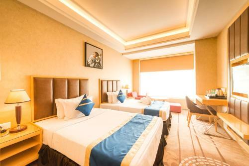 Hotel D'corbiz