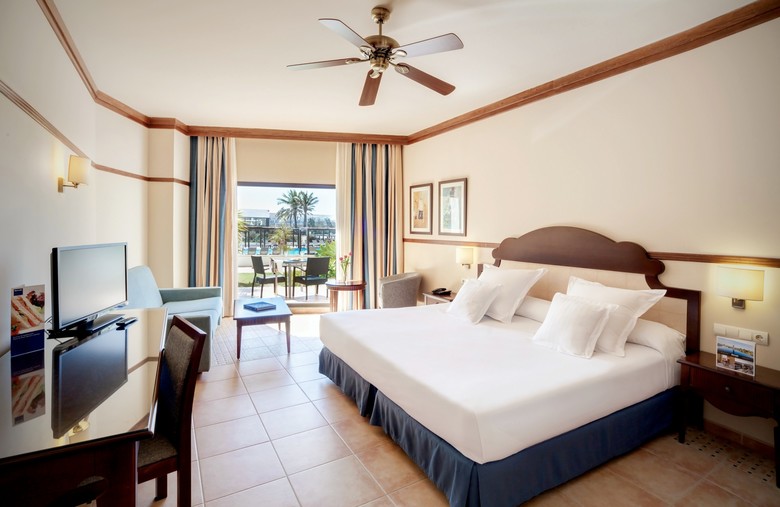 Hotel Barcel� Cabo De Gata