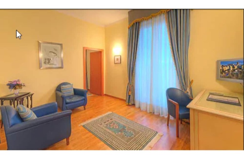 Recina Hotel